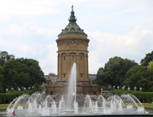 Wasserturm, die berühmteste Sehenswürdigkeit Mannheims