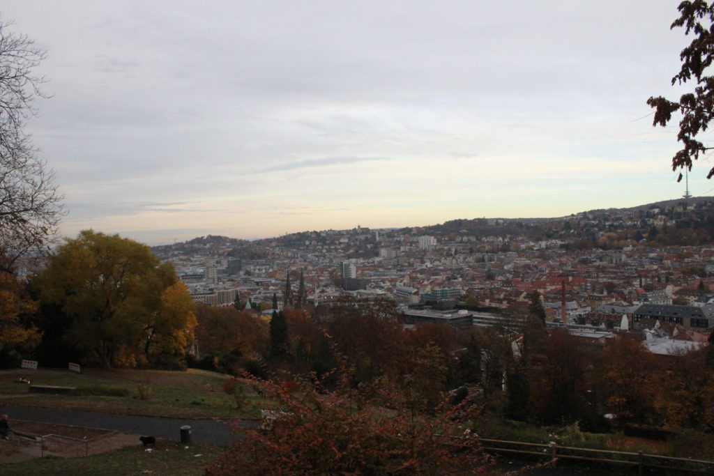 Karlshöhe - Blick auf Stuttgarter Sehenswürdigkeiten