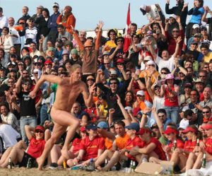 Party in Rimini am Strand