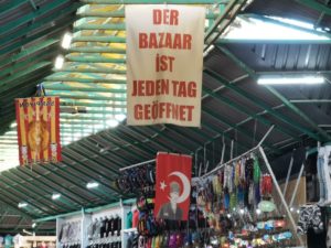 Der Manavgat Basar hat täglich geöffnet