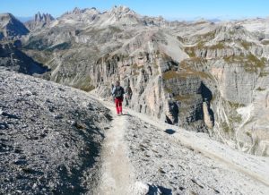 Um Corvara gibt es viel Wanderwege mit unterschiedlichen Schwierigkeitsgraden.