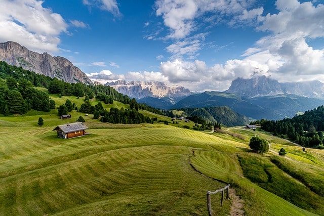 Die Landschaft in Südtirol bildet den perfekten Rahmen für Unternehmungen in der Natur.