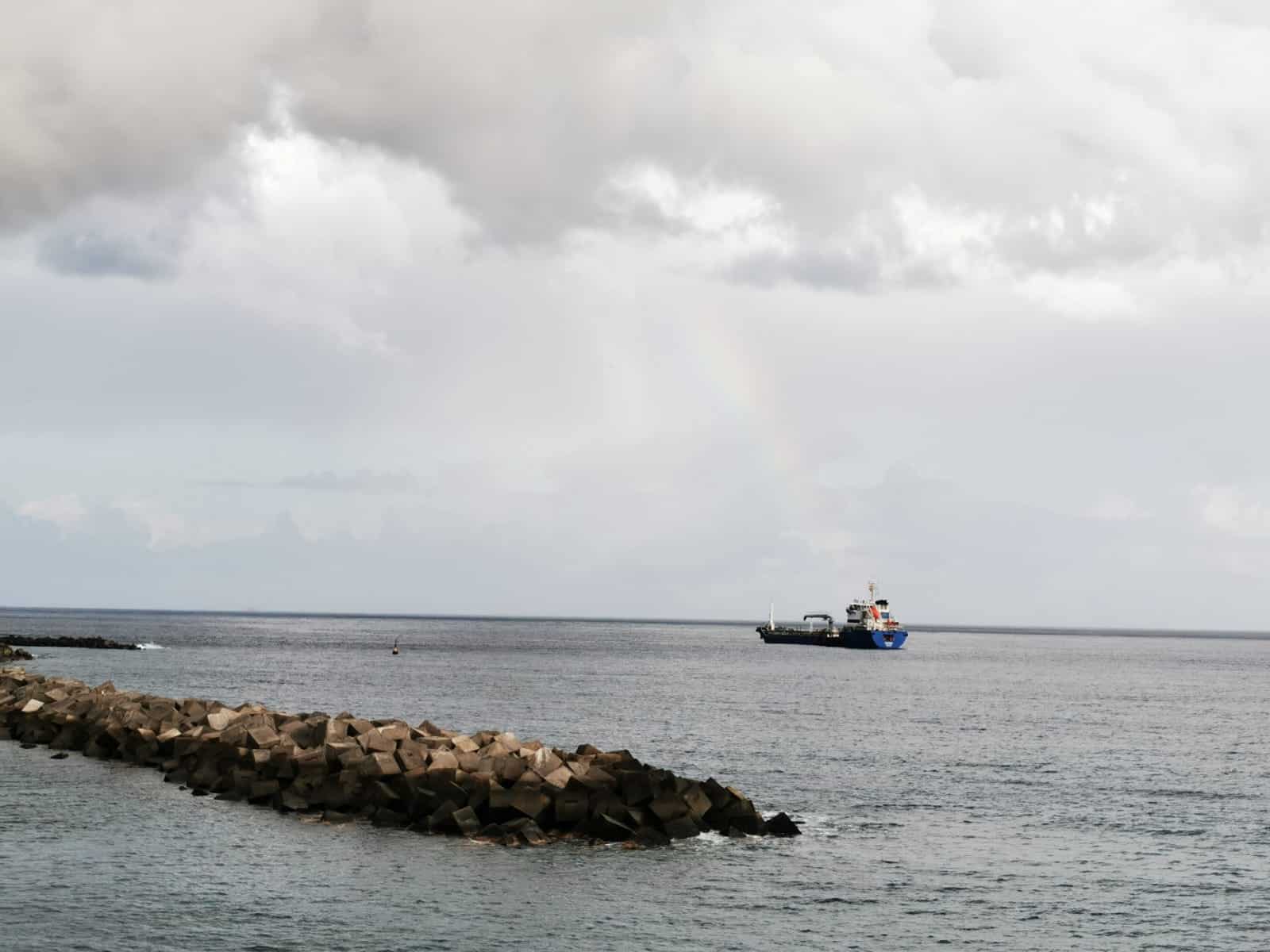 Ausblick von San Andrés auf ein Fischerboot